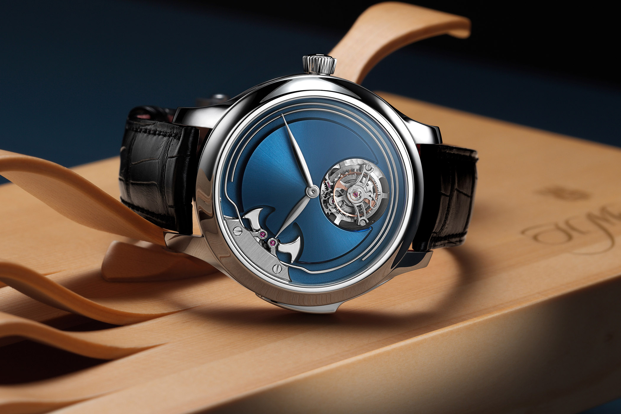 H. Moser & Cie. Endeavour Concept Minute Repeater Tourbillon titanium blue dial